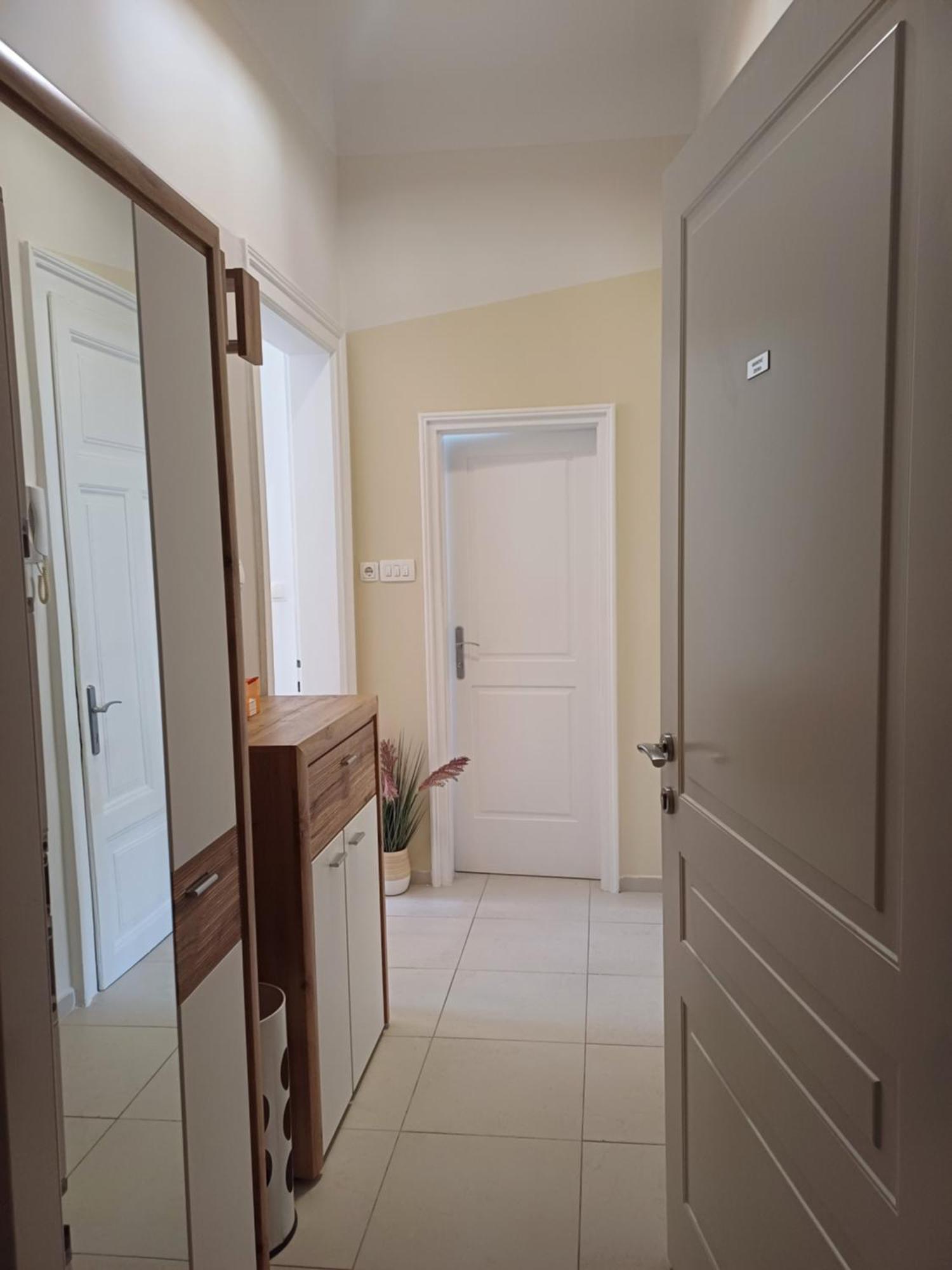 Apartment Zdenka - 100 M From The Beach Opatija Ngoại thất bức ảnh