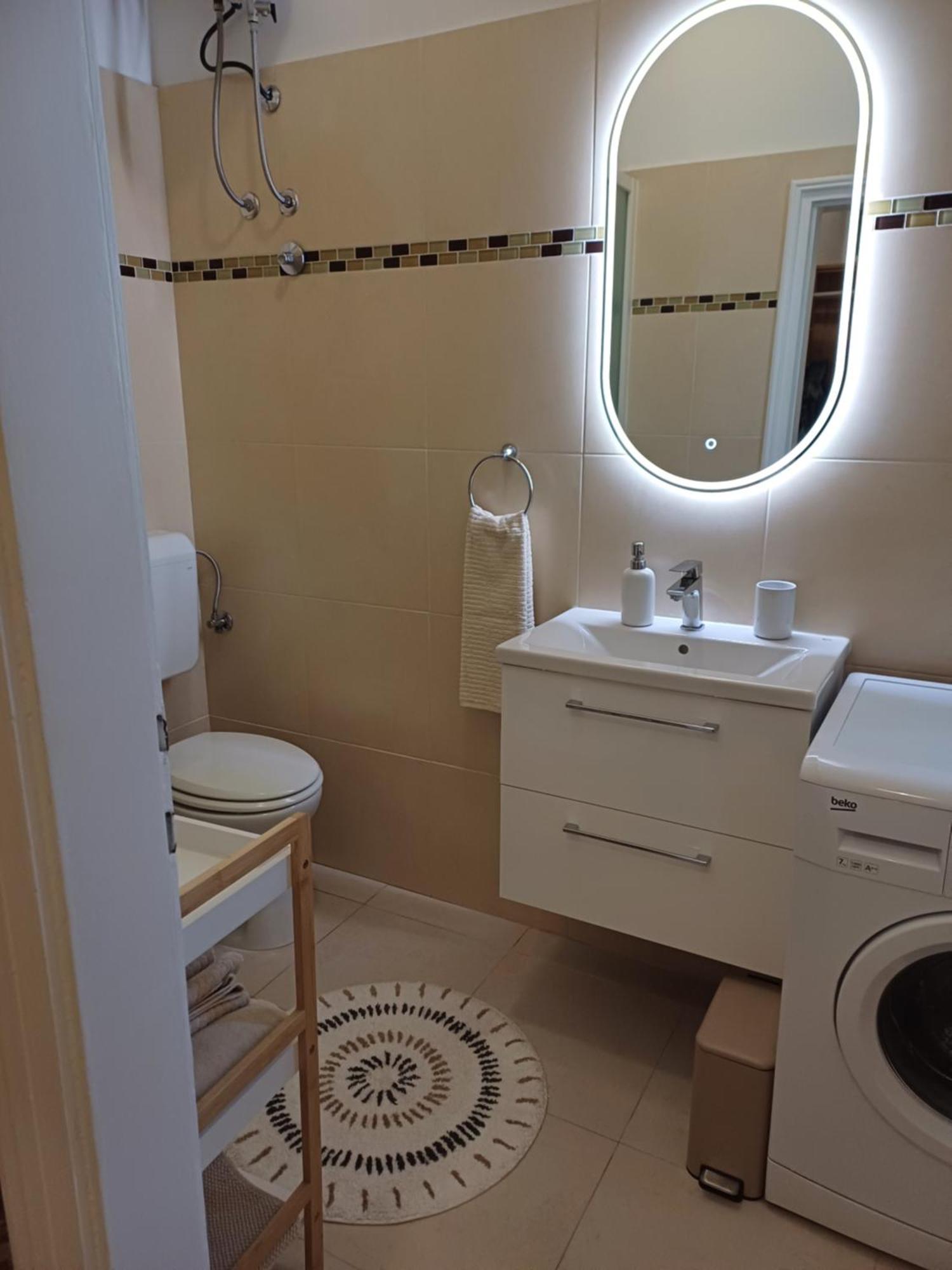 Apartment Zdenka - 100 M From The Beach Opatija Ngoại thất bức ảnh